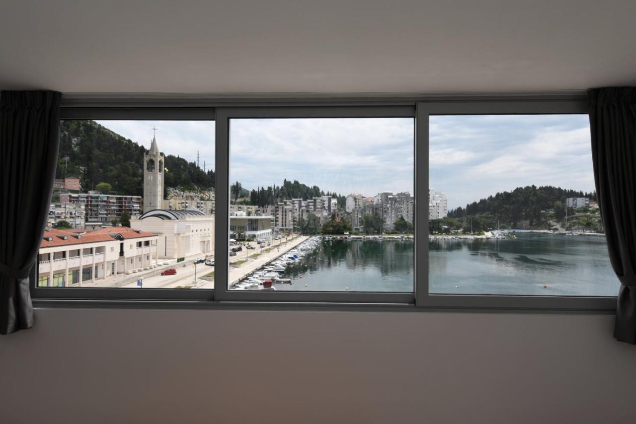 Hotel Tolero プロチェ エクステリア 写真